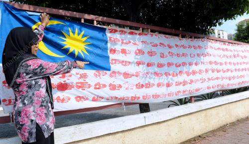 KL03_29072012_SITI