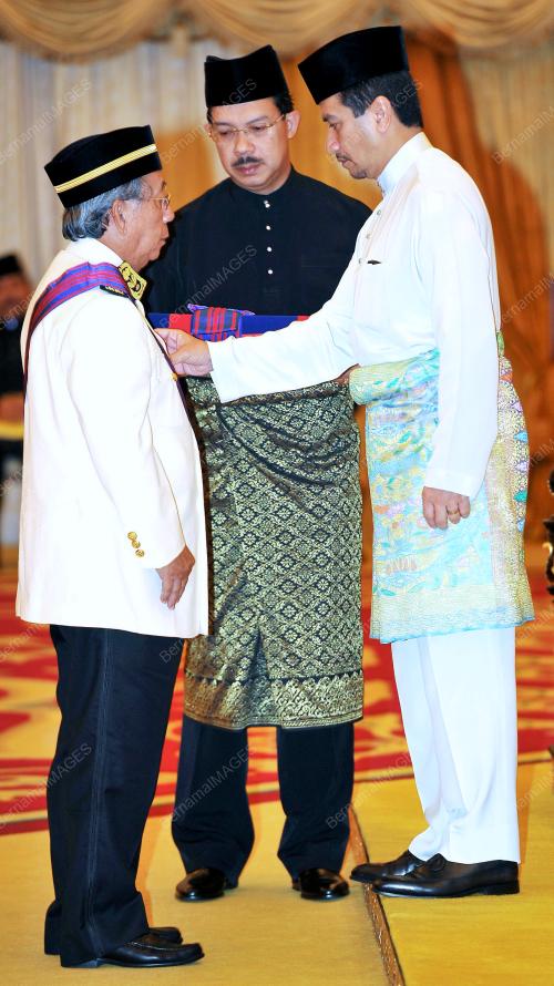 TUANKU MIZAN ZAINAL ABIDIN