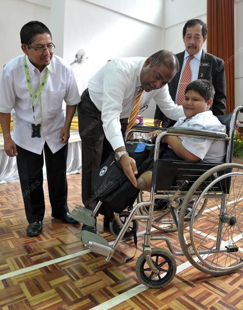 KL03_29102013_SUMBANGAN