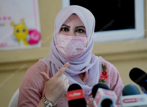 DATUK SERI RINA MOHD HARUN
