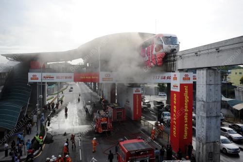KL03_30032015_MONOREL_TERBAKAR