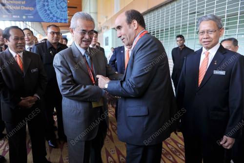 KL03_30032016_HALAL