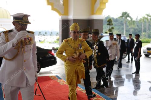 TENGKU MUHAMMAD FAKHRY PETRA