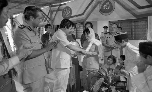 MAJLIS PENYERAHAN KUNCI RUMAH