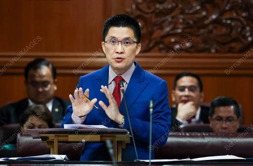 WONG KAH WOH