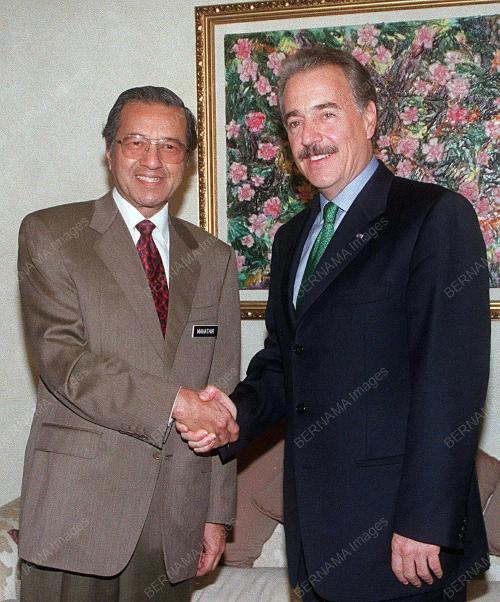 MAHATHIR MOHAMAD