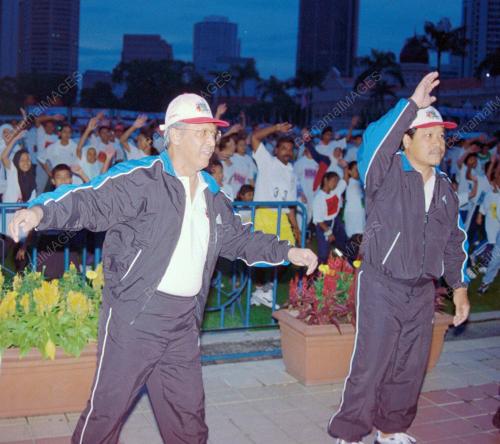 KL04-01_02_2001DATUK_BANDAR_19012016