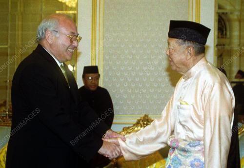 KL04-07_06_2001_AGONG_27012016