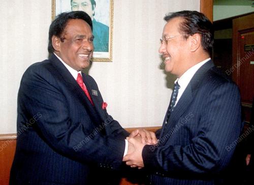 KL04-08_05_2000KUNJUNGAN_HORMAT_07012016