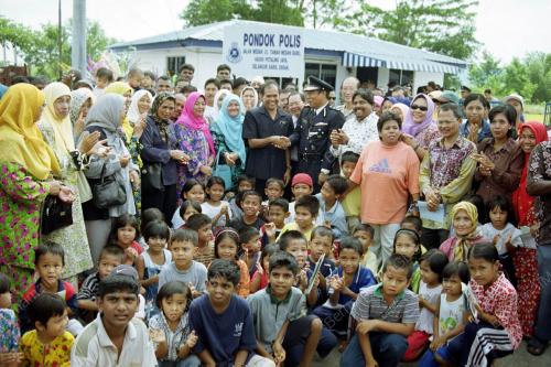 KL04-10_06_2001PONDOK_POLIS_27012016