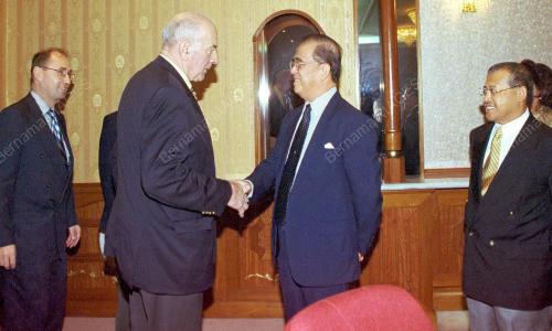 KL04-12_01_2001_SENAT_18012016