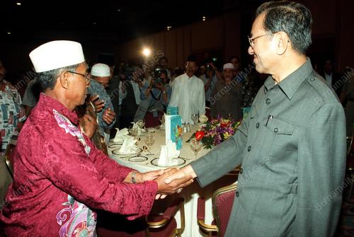 KL04-14_08_2000_PM-RAKYAT_12012016