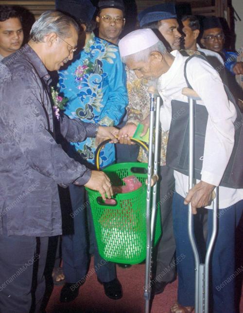 KL04-17_12_2000_SUMBANGAN_RAYA_15012016
