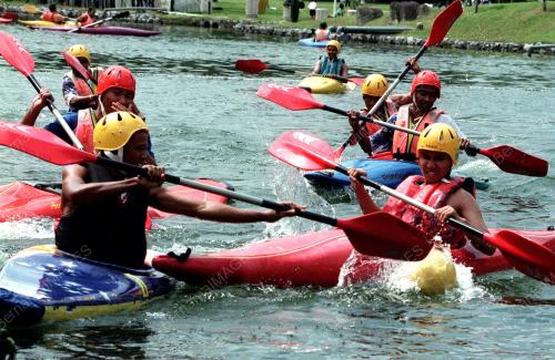 KL04-18_06_2000_KENU_POLO_08012016