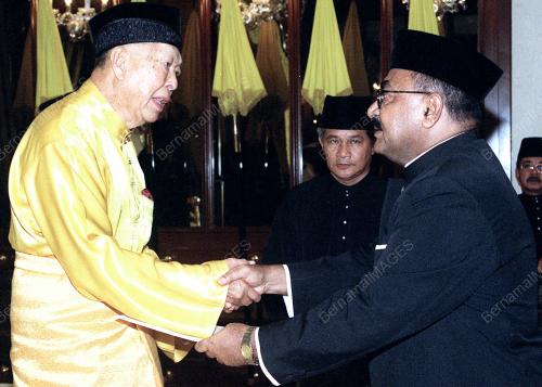 KL04-20_06_2000_DUTA_INDONESIA_08012016