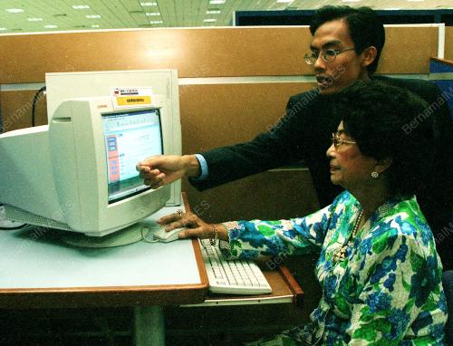 KL04-24_07_2000_HASMAH_RASMI_11012016
