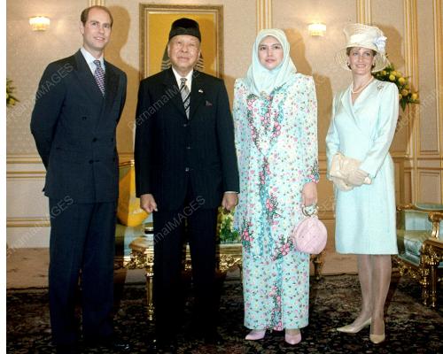 KL04-24_10_2000_AGONG-EDWARD_14012016