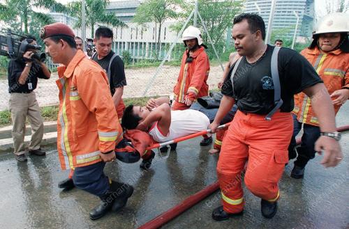KL04-25_10_2000_TNB-CEDERA_14012016