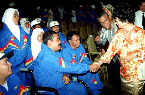 KL04-27_05_2000_PARALIMPIK_07012016