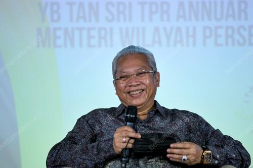 TAN SRI ANNUAR MUSA