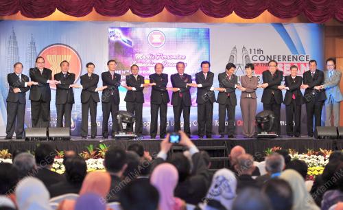 KL04_01032012_AMRI