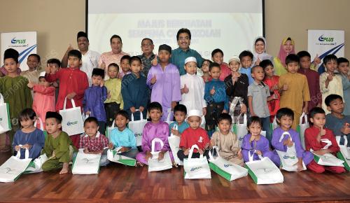 KL04_01062014_BERKHATAN