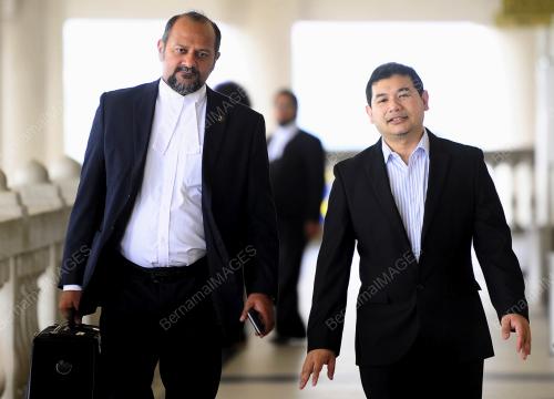 KL04_01092016_RAFIZI_KEPUTUSAN