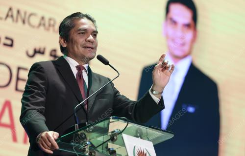 DATUK DR MOHD RADZI MD JIDIN