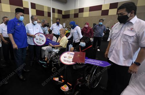 DATUK SERI DR SHAHIDAN KASSIM