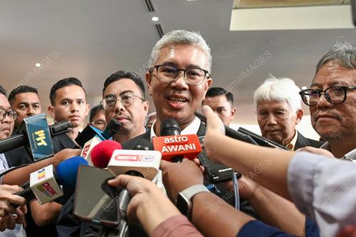 TENGKU DATUK SERI ZAFRUL ABDUL AZIZ