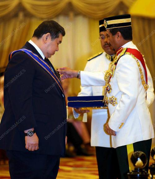 TUANKU MIZAN ZAINAL ABIDIN