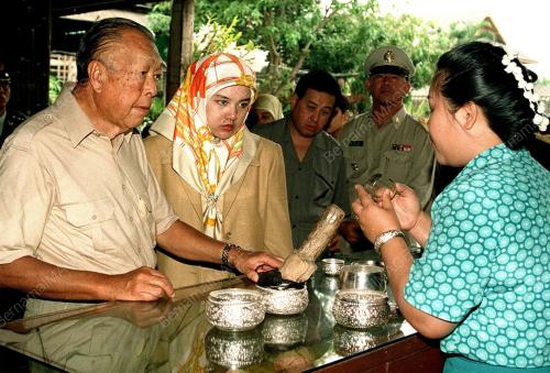 DYMM AGONG