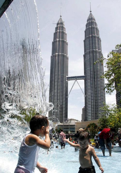 KOLAM_KLCC
