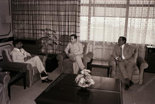DATUK SERI DR. MAHATHIR BIN MOHAMAD
