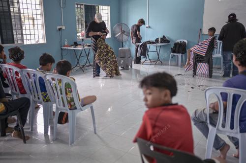KL04_03012026 _GUNTING_RAMBUT