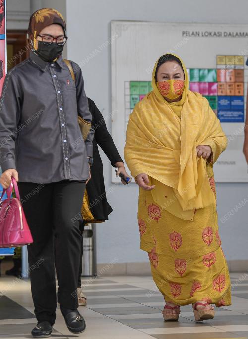 DATIN SERI ROSMAH MANSOR
