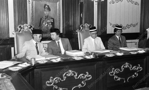 KL04_03032015_MESYUARAT_PEMERINTAH
