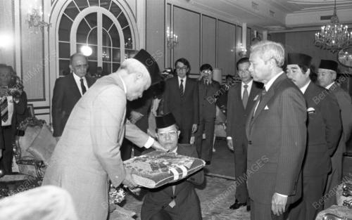 KL04_03032015_PREM_TINSULANONDA