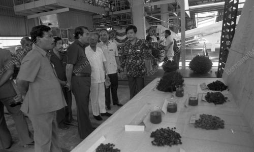 KL04_03042015_BUKA_KILANG