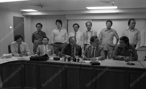 KL04_03042015_SIDANG_MEDIA