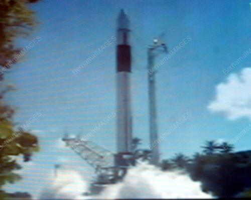 PELANCARAN SPASS DAN FALCON 1