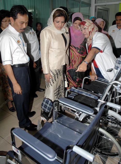 SHAHRIZAT ABDUL JALIL