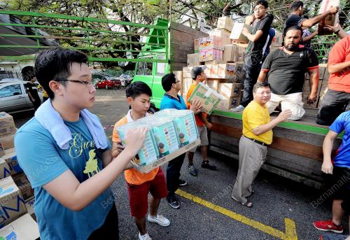 KL04_04012015_BANJIR
