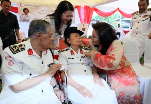 ROSMAH MANSOR