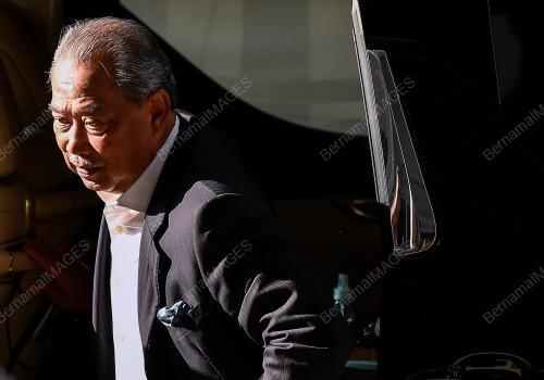 TAN SRI MUHYIDDIN YASSIN