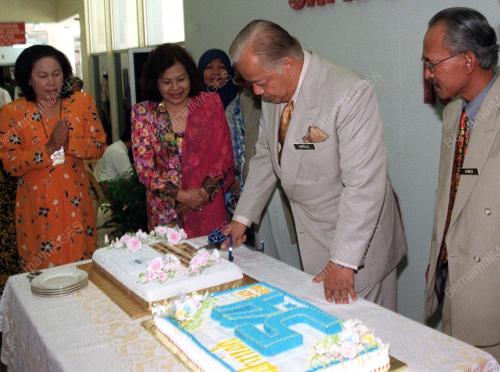 SAMBUTAN HARI RTM 54