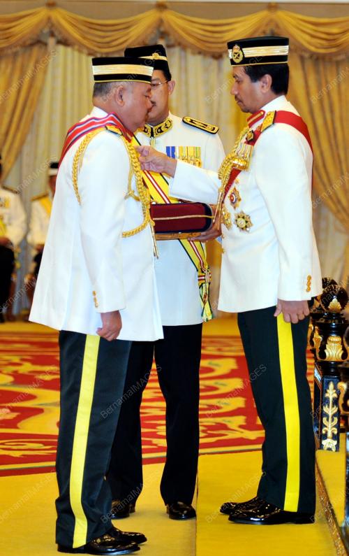TUANKU MIZAN ZAINAL ABIDIN