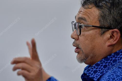 DATUK ZAHARI IBRAHIM