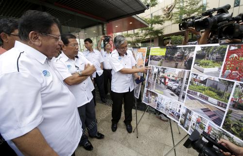KL04_04122014_LAWATAN_ROL