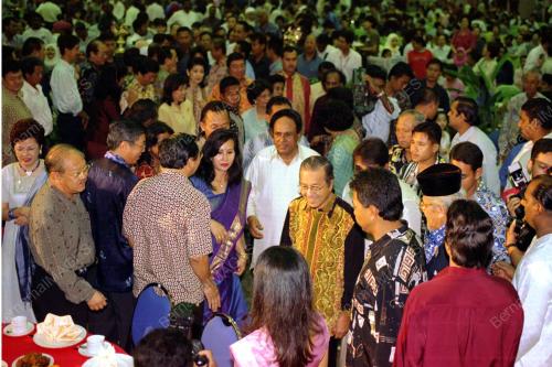 KL04_05022016_PM_DEEPAVALI